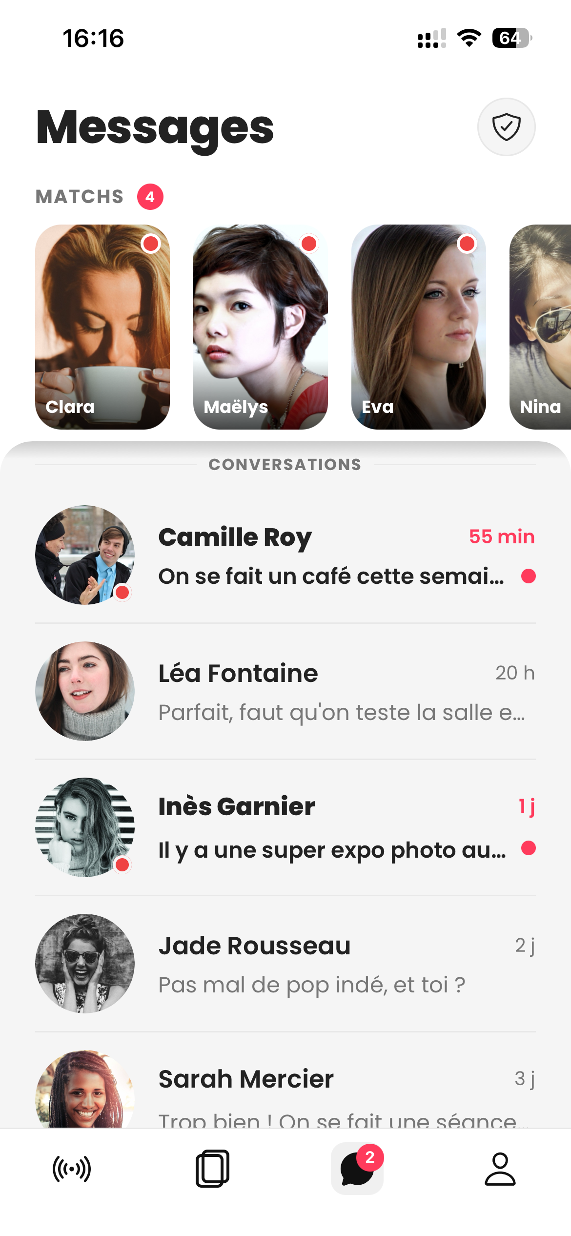 Écran Messages Shyly